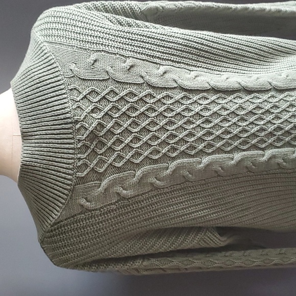 Aerie green cable knit vneck pullover sweater size XS - Picture 12 of 16